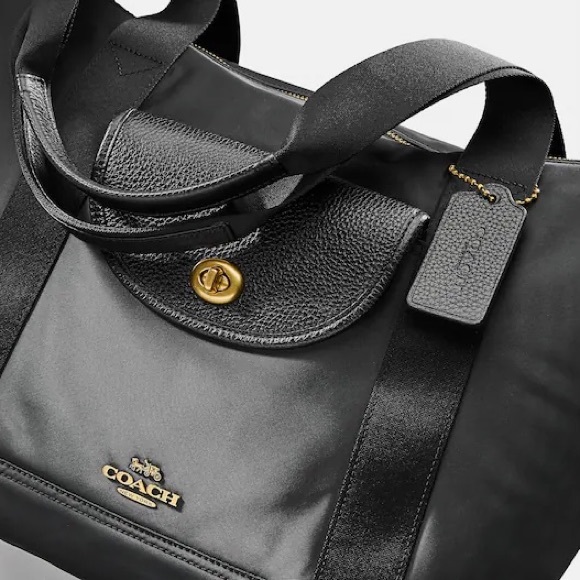 Coach Cargo Tote With Vintage Rose Print Interior - Picture 6 of 6